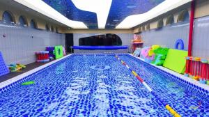 臺(tái)州泳無止境水適能學(xué)院恒溫泳池